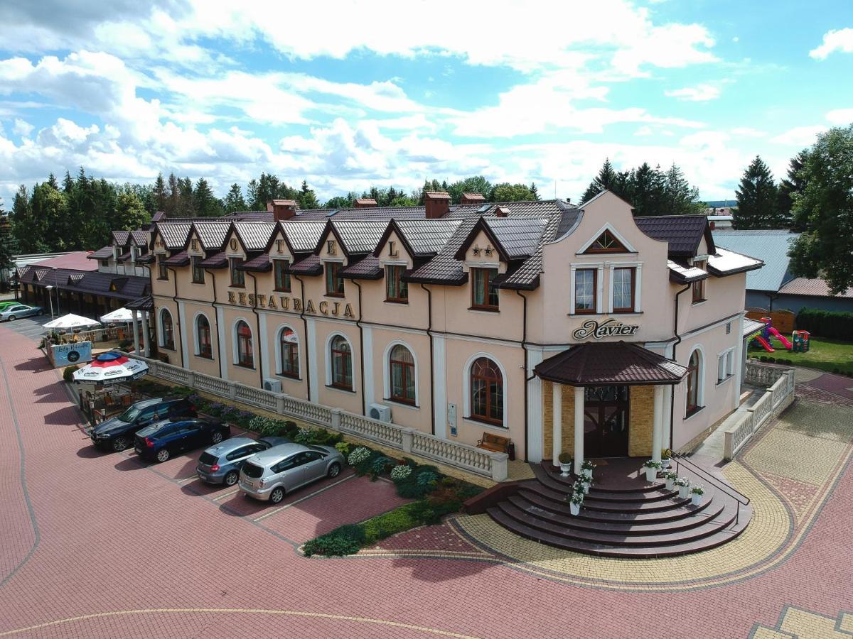 Hotel "Xavier" Lubycza Krolewska 外观 照片